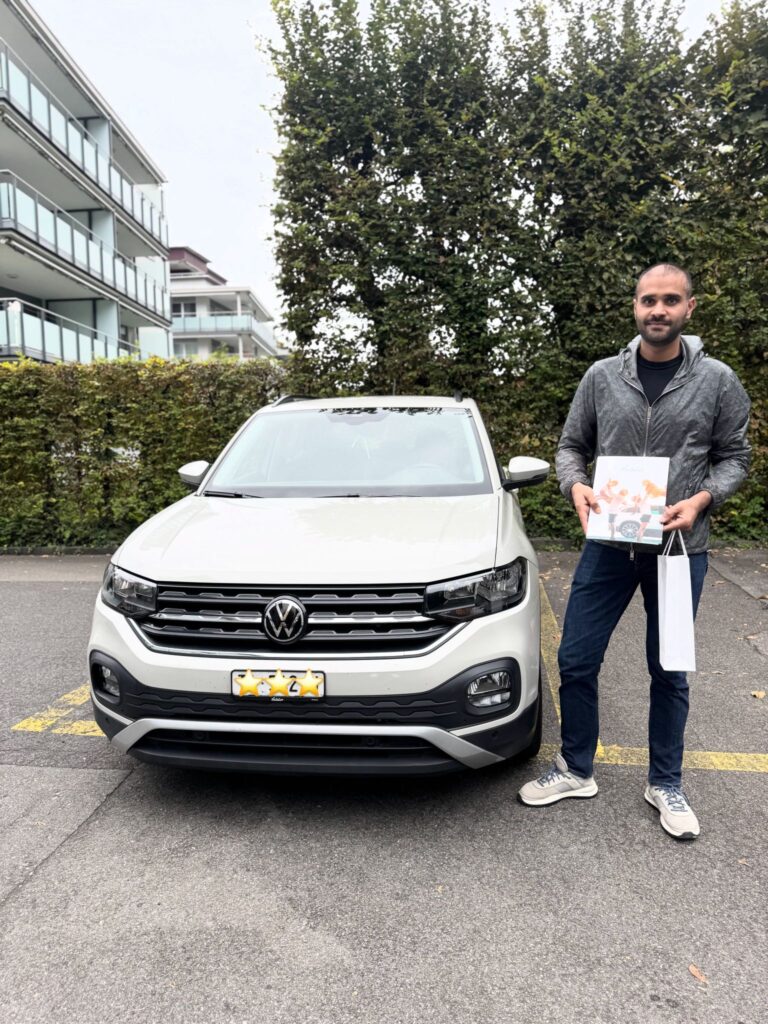 905d993f 04ae 40e5 b140 664295c7235e